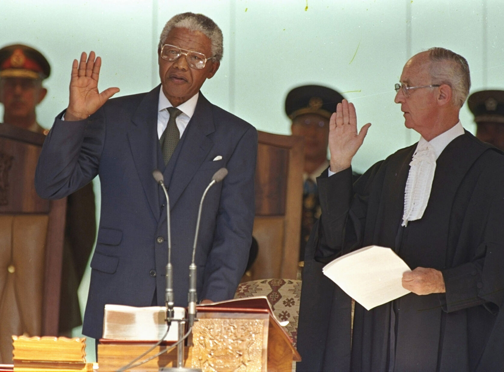 1994: Nelson Mandela